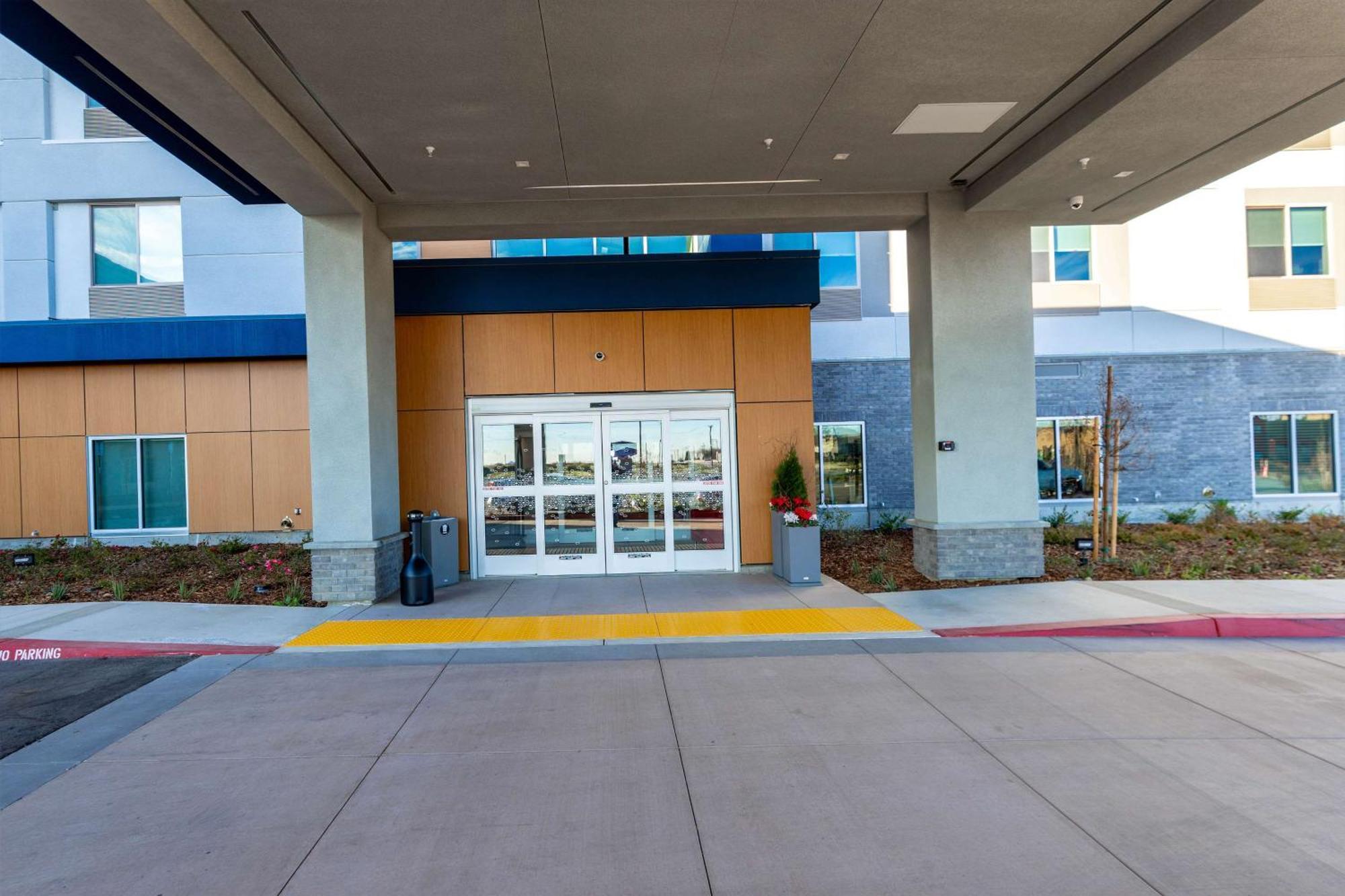 Hampton Inn Selma, Ca Exterior photo
