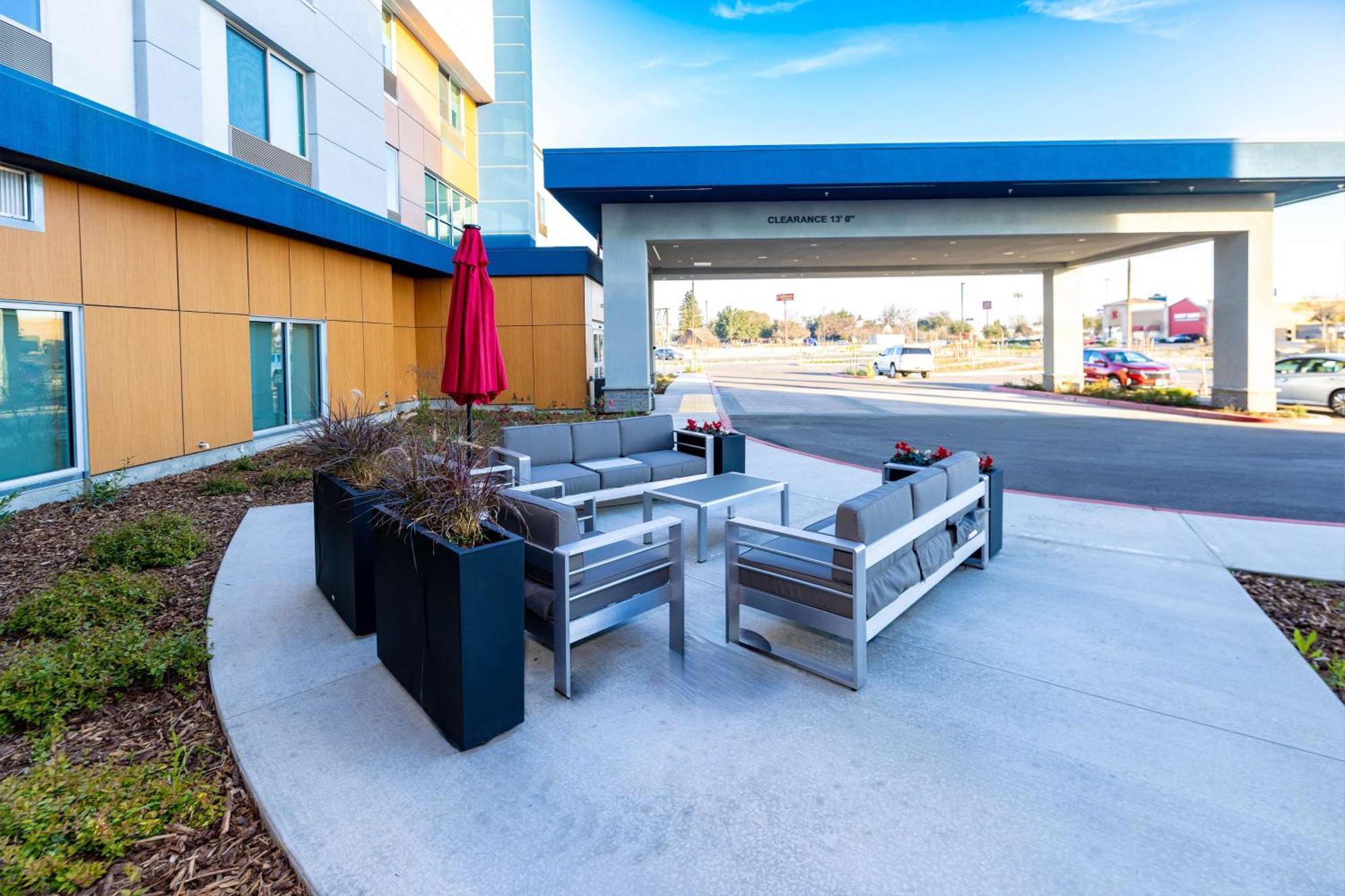 Hampton Inn Selma, Ca Exterior photo